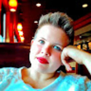 Meet your Posher, Catherine